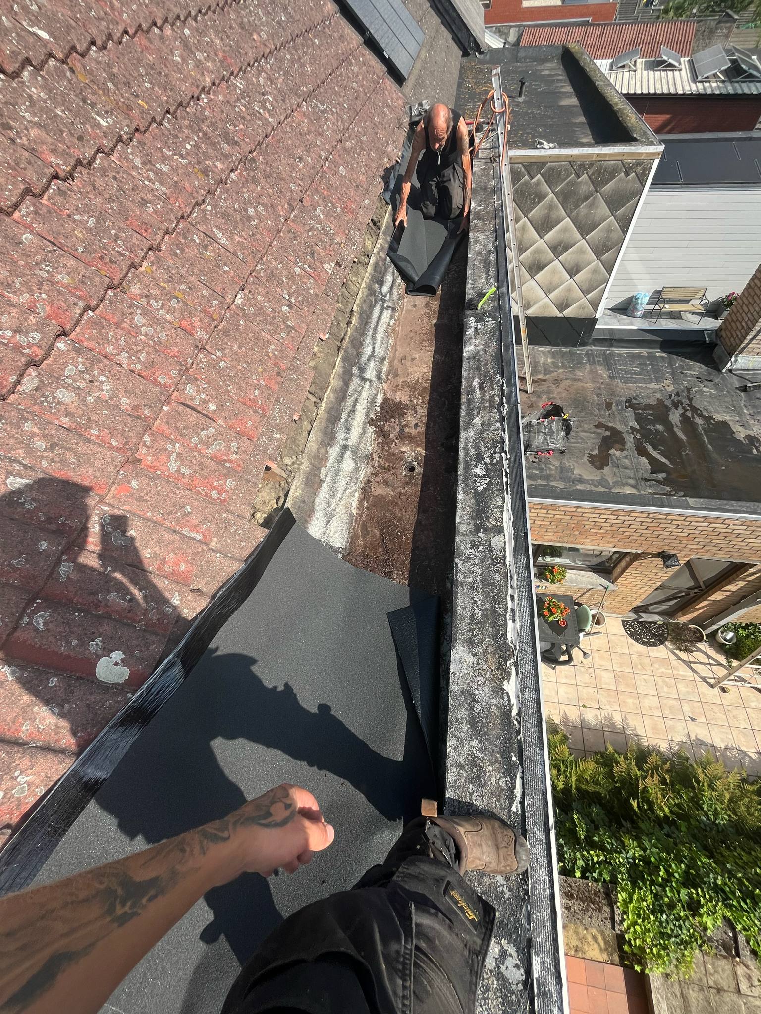 Bakgootrenovatie Gent - gereinigde bakgoot