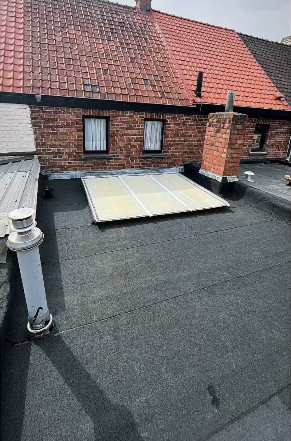 Platform overlaging Assenede - eindresultaat met lichtstraat